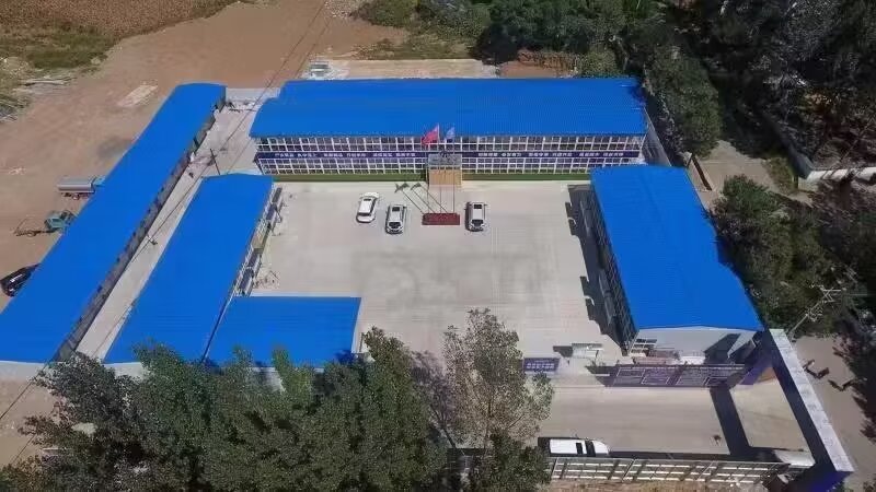 洋县工地活动房搭建施工弧型彩钢棚仓库